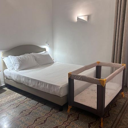 Ducas Rooms And Suite Ласкари Екстериор снимка