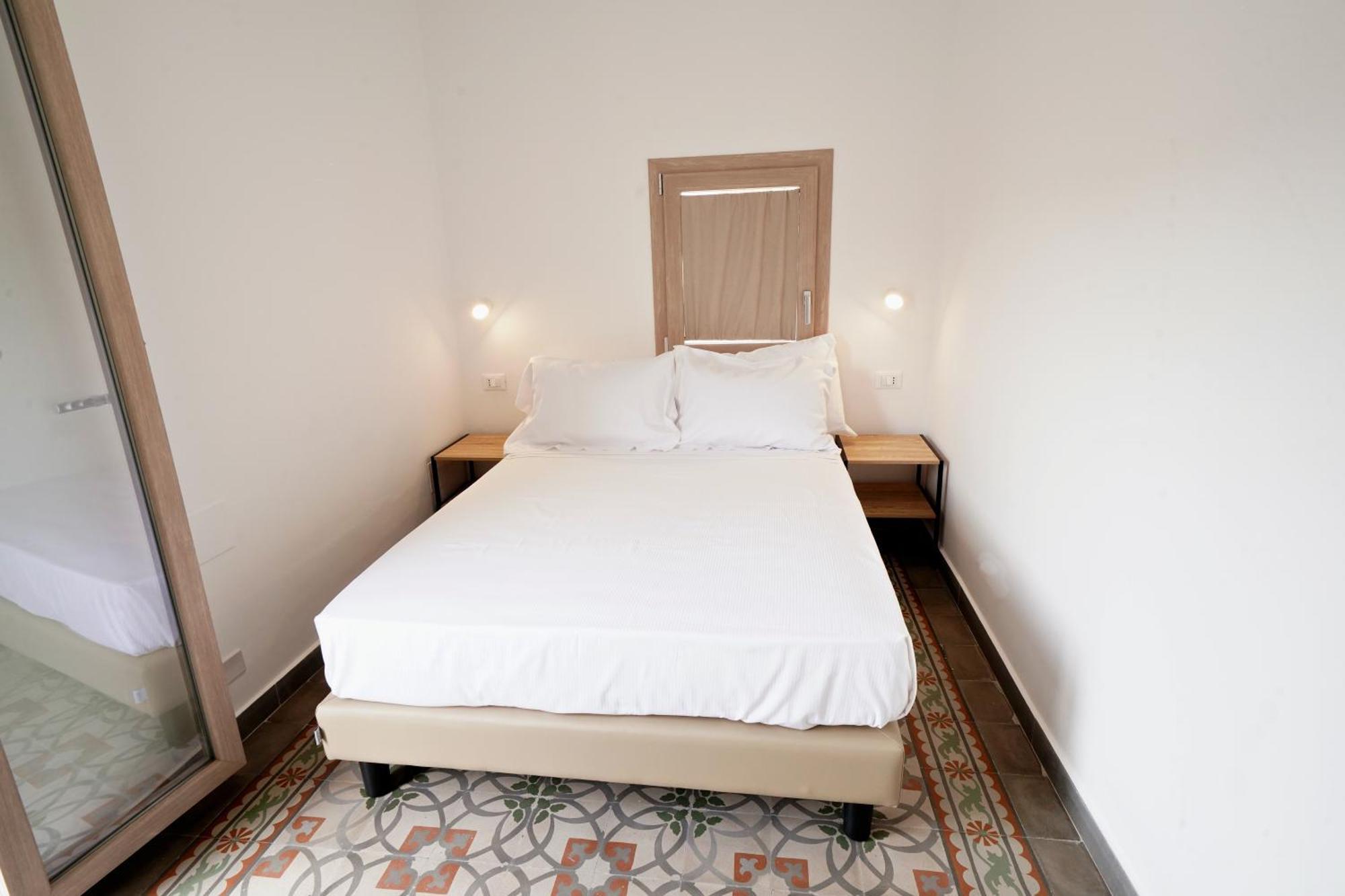Ducas Rooms And Suite Ласкари Екстериор снимка