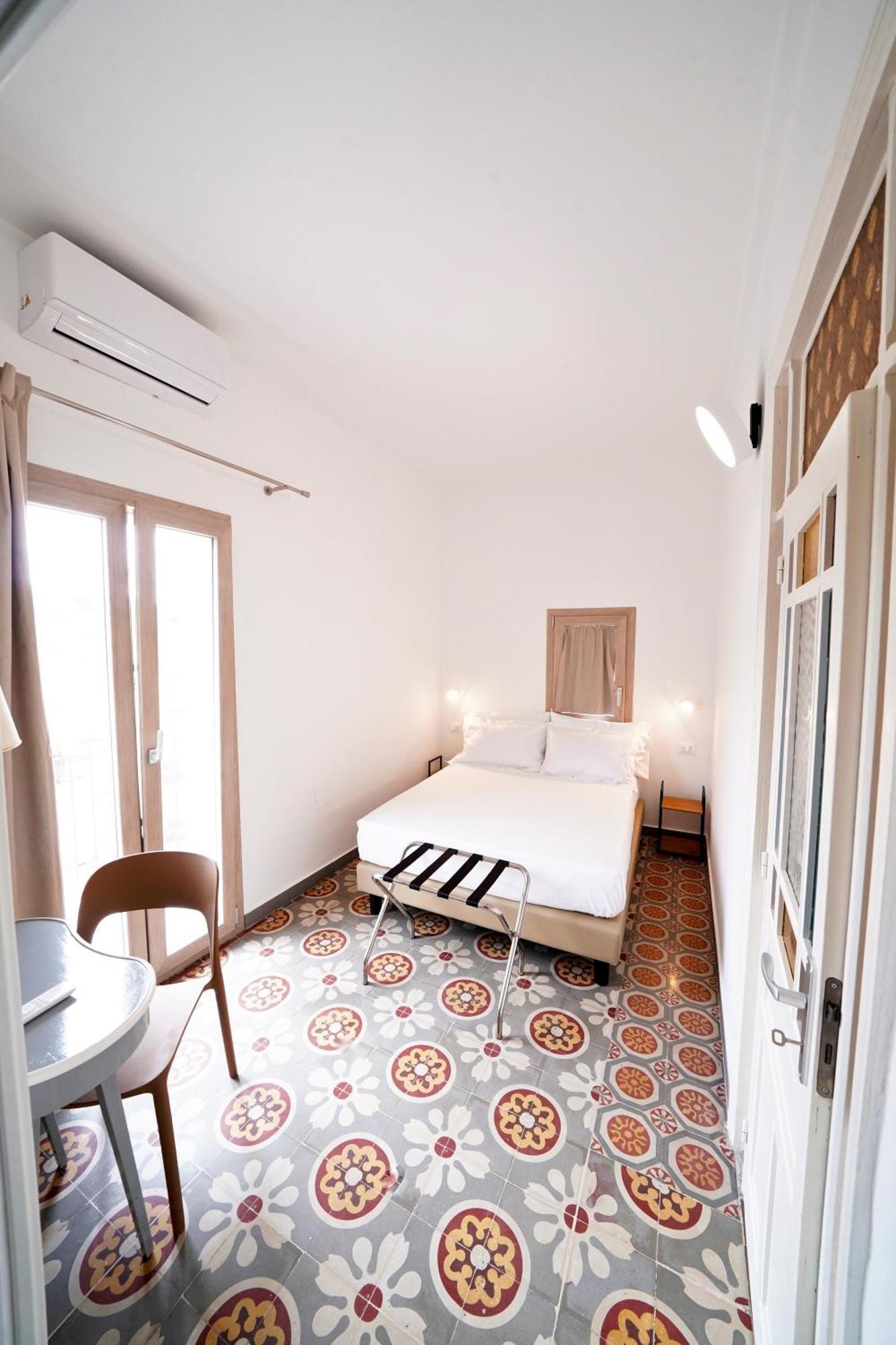 Ducas Rooms And Suite Ласкари Екстериор снимка
